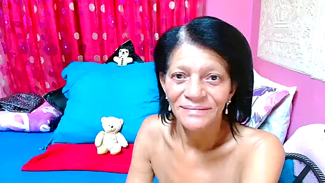 SLUTTYROXY online show from January 28, 2025, 3:46 pm