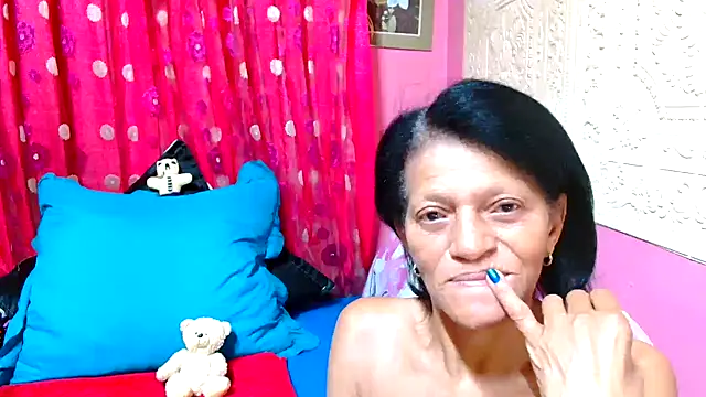 SLUTTYROXY online show from February 1, 2025, 2:56 pm