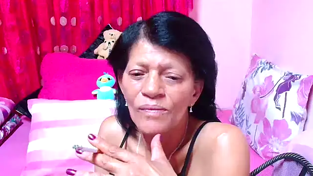 SLUTTYROXY online show from October 31, 2025, 7:26 pm