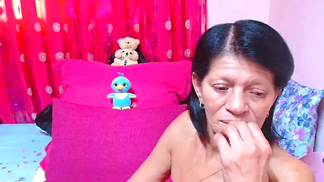 SLUTTYROXY online show from March 18, 2026, 6:27 am