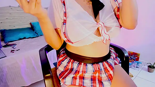 lilahSweet online show from October 2, 2025, 12:01 pm