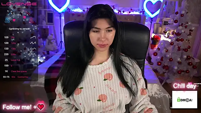 EmilyCandyy online show from December 17, 2024, 10:34 am