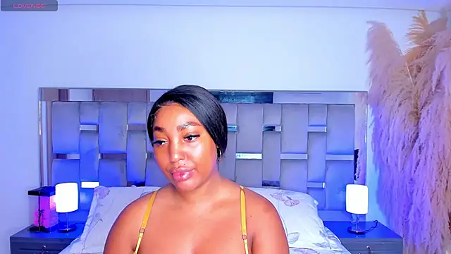 Cammiila online show from July 8, 2026, 4:22 pm
