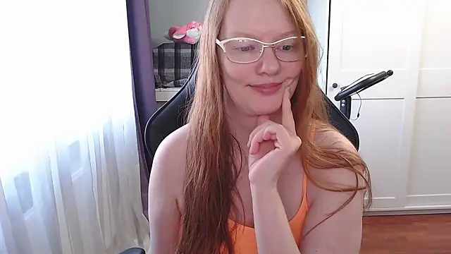 Lady Inari online show from September 30, 2025, 5:12 am