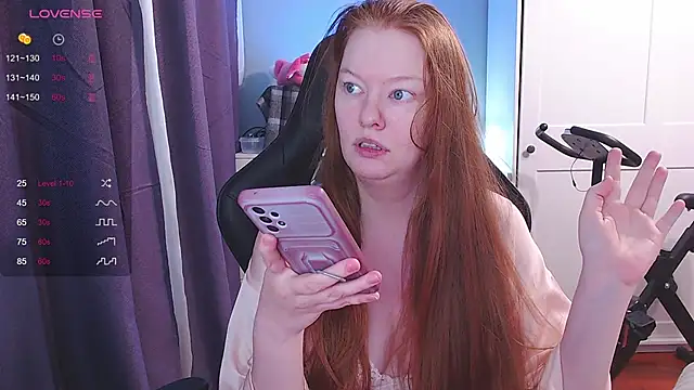 Lady Inari online show from October 24, 2025, 7:32 pm