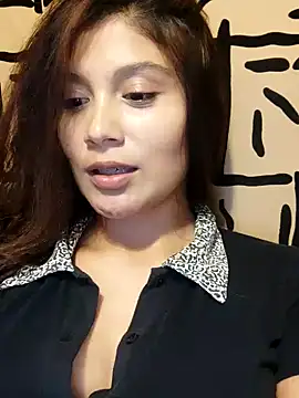 kinky milaxh online show from January 22, 2025, 2:15 am