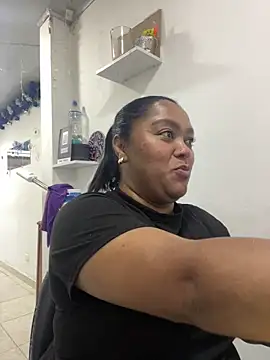 yanza2002 online show from March 11, 2026, 10:38 pm