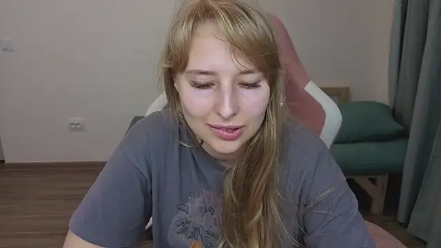 Snapshot of Jessy_Ginger chatting on October 17, 2025, 2:30 pm Jessy Ginger online show from October 17, 2025, 2:30 pm