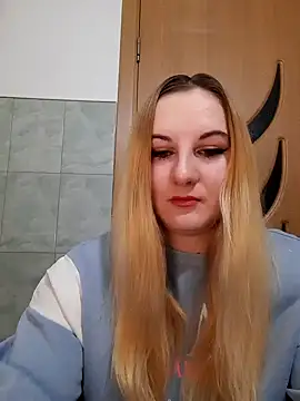 Claraxd8 online show from February 12, 2025, 4:00 pm