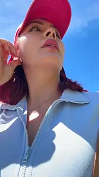 LINDA PATTY94 online show from June 10, 2026, 3:33 pm