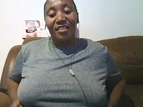 ebonytitts4u online show from January 12, 2025, 4:08 pm