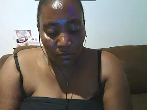 ebonytitts4u online show from January 21, 2025, 6:45 pm