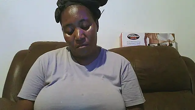 ebonytitts4u online show from March 9, 2025, 5:39 pm