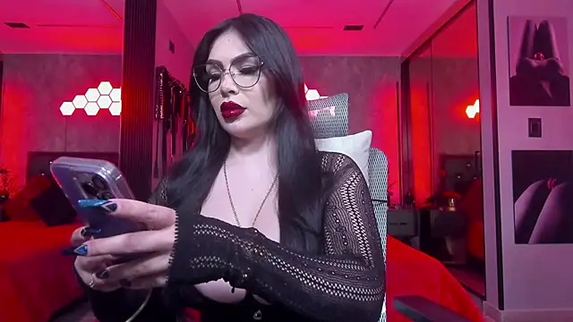 GabrielaAroms online show from June 13, 2026, 5:49 am