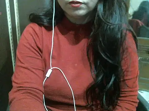 Snapshot of UrsMansi chatting on February 17, 2026, 6:32 am UrsMansi online show from February 17, 2026, 6:32 am