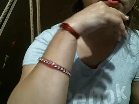 Snapshot of UrsMansi chatting on March 6, 2026, 1:46 am UrsMansi online show from March 6, 2026, 1:46 am