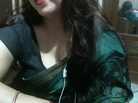 Snapshot of UrsMansi chatting on March 19, 2026, 2:15 am UrsMansi online show from March 19, 2026, 2:15 am