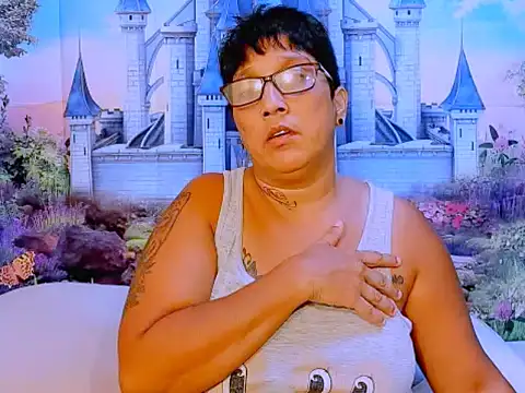 indianroxy online show from January 28, 2025, 4:41 pm