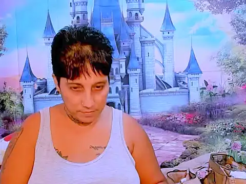 indianroxy online show from February 3, 2025, 5:24 pm