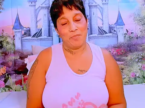indianroxy online show from February 6, 2025, 11:21 am