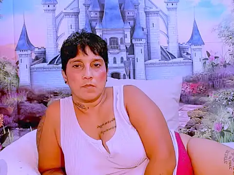 indianroxy online show from February 13, 2025, 10:55 am