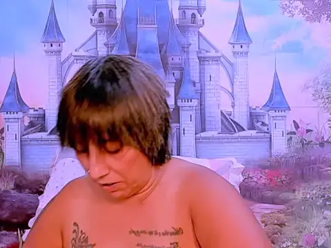 Snapshot of indianroxy chatting on September 18, 2025, 5:15 pm indianroxy online show from September 18, 2025, 5:15 pm