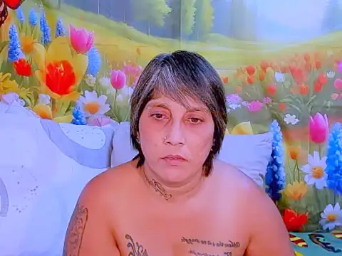 Snapshot of indianroxy chatting on October 15, 2025, 7:52 am indianroxy online show from October 15, 2025, 7:52 am