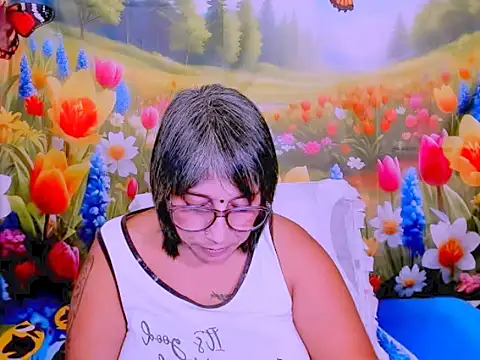 Snapshot of indianroxy chatting on March 9, 2026, 6:45 pm indianroxy online show from March 9, 2026, 6:45 pm