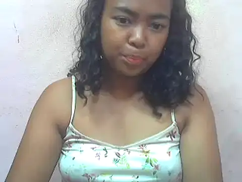 milkboobsgirl online show from December 27, 2024, 8:13 am