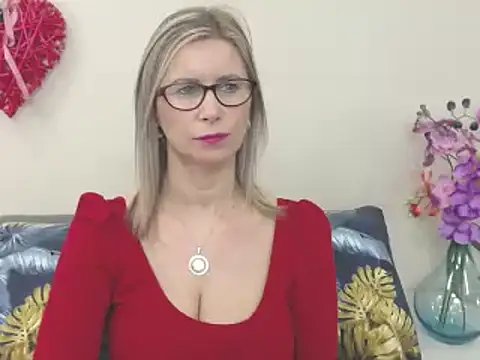 DoreenSexy online show from December 18, 2024, 7:26 am