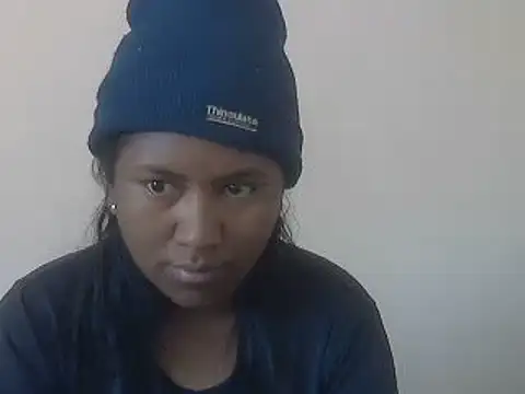 cutybigass online show from June 28, 2026, 7:03 am