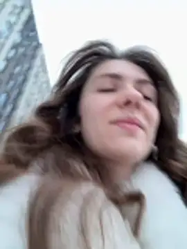 Snapshot of MariiD chatting on February 8, 2026, 6:17 am MariiD online show from February 8, 2026, 6:17 am