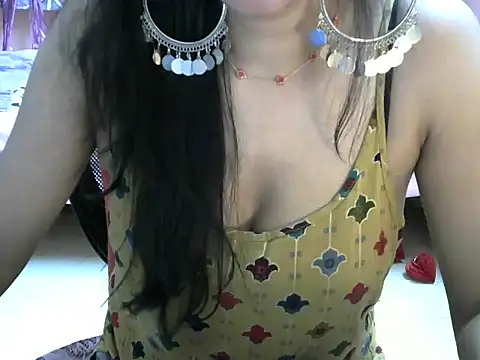 Snapshot of indianbae01 chatting on February 13, 2025, 12:35 am indianbae01 online show from February 13, 2025, 12:35 am