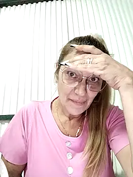 Snapshot of Melmamalhuda@xh chatting on October 18, 2025, 7:36 pm Melmamalhudaxh online show from October 18, 2025, 7:36 pm