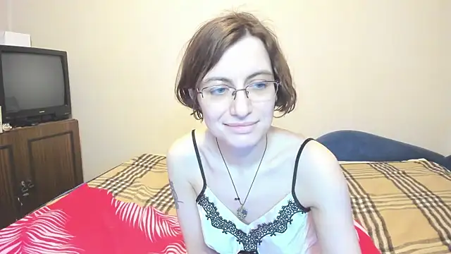 MarilynDream online show from February 21, 2025, 8:05 pm