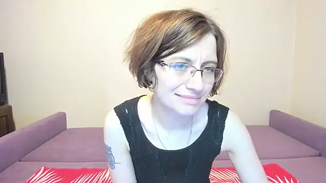 MarilynDream online show from March 21, 2025, 12:18 am