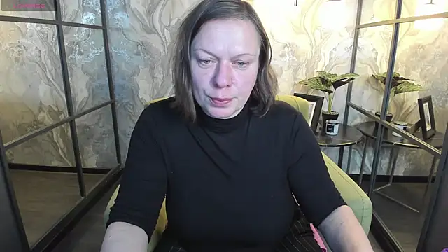 KellyPerfection online show from February 12, 2025, 1:48 pm