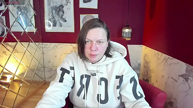 KellyPerfection online show from February 21, 2025, 5:24 am