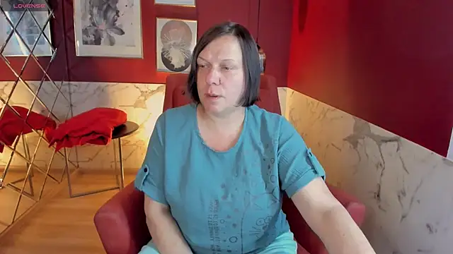 KellyPerfection online show from June 25, 2026, 5:23 am