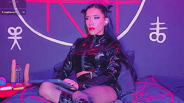 Snapshot of Depresion_Black chatting on September 21, 2025, 10:06 am Depresion Black online show from September 21, 2025, 10:06 am