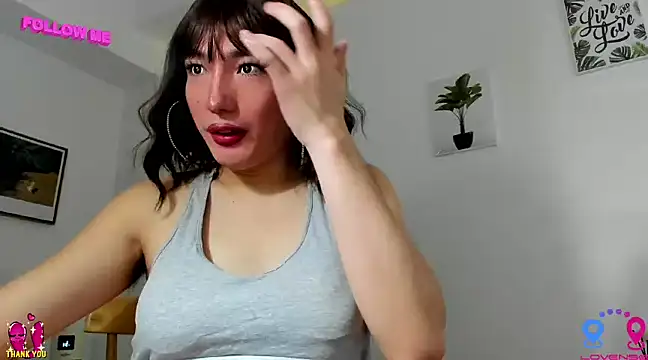 hottycrishina online show from December 14, 2024, 6:35 am