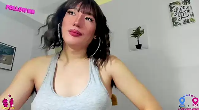 hottycrishina online show from January 11, 2025, 6:24 am