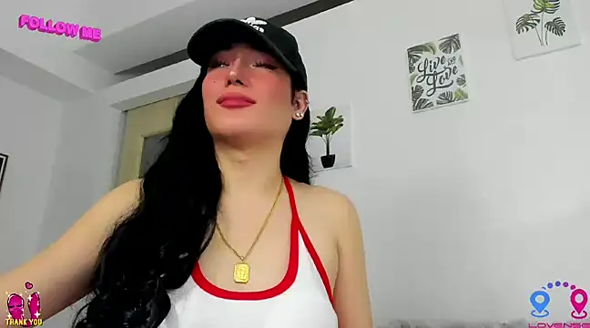 hottycrishina online show from March 23, 2025, 8:48 am