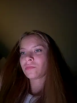 Snapshot of AnastasiaAniess chatting on October 15, 2025, 5:40 am AnastasiaAniess online show from October 15, 2025, 5:40 am