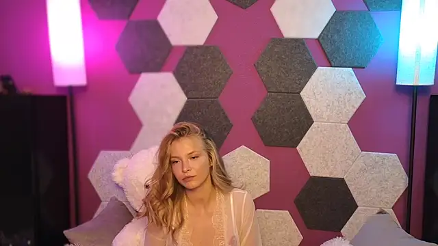 Snapshot of AnastasiaAniess chatting on October 25, 2025, 8:14 pm AnastasiaAniess online show from October 25, 2025, 8:14 pm