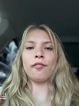 AnastasiaAniess online show from May 31, 2026, 6:53 pm