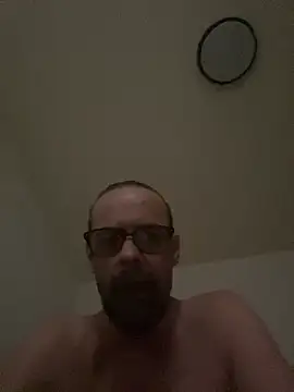 Snapshot of Atlanta21 chatting on February 15, 2026, 12:47 pm Atlanta21 online show from February 15, 2026, 12:47 pm