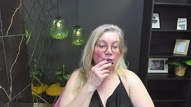 NataliMellow online show from December 21, 2024, 7:27 pm