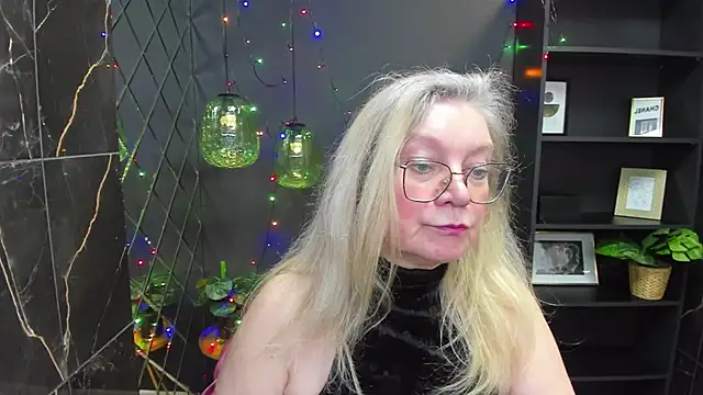 NataliMellow online show from December 27, 2024, 4:21 pm