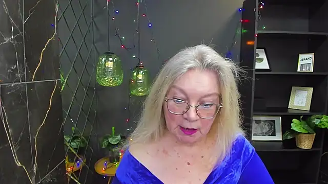 NataliMellow online show from December 30, 2024, 1:14 pm